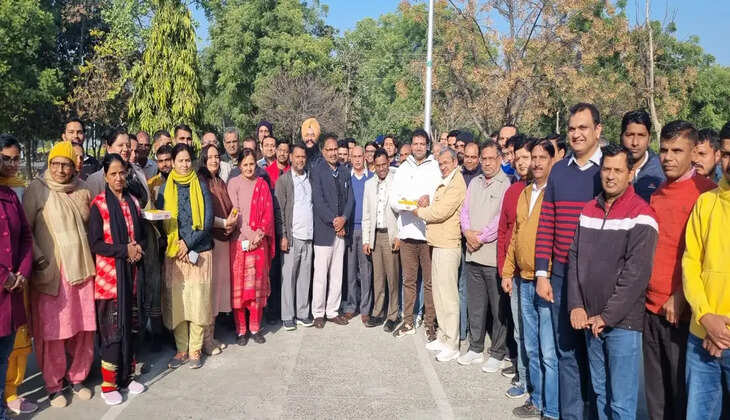 कार्यकाल बढ़ाए जाने पर कुलपति ने ये कहा...