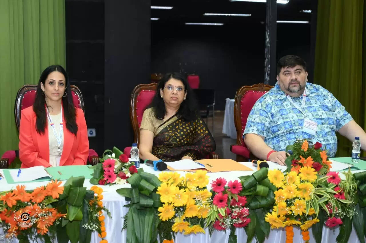 वैज्ञानिक सम्मेलन में जेसीडी डेंटल कॉलेज, SIRSA की शानदार उपलब्धियाँ