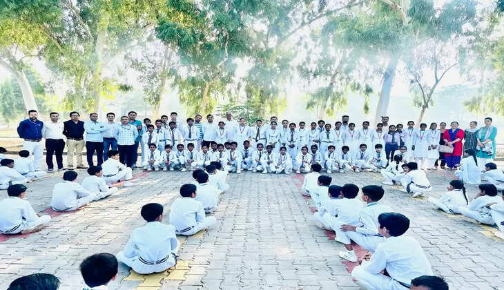 इस योजना के तहत परीक्षा में उत्तीर्ण विद्यार्थीयों को मिलती है छात्रवृत्ति 