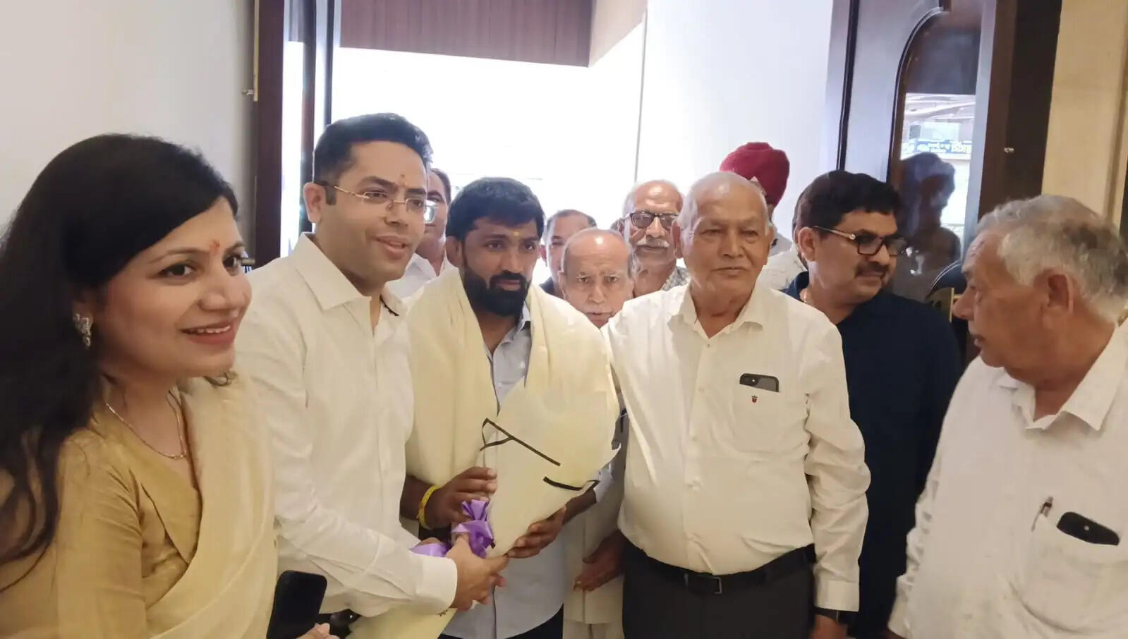 Padma Shri awardee wrestler Yogeshwar Dutt inaugurated the Sol Aqua Wellness Center in Sirsa