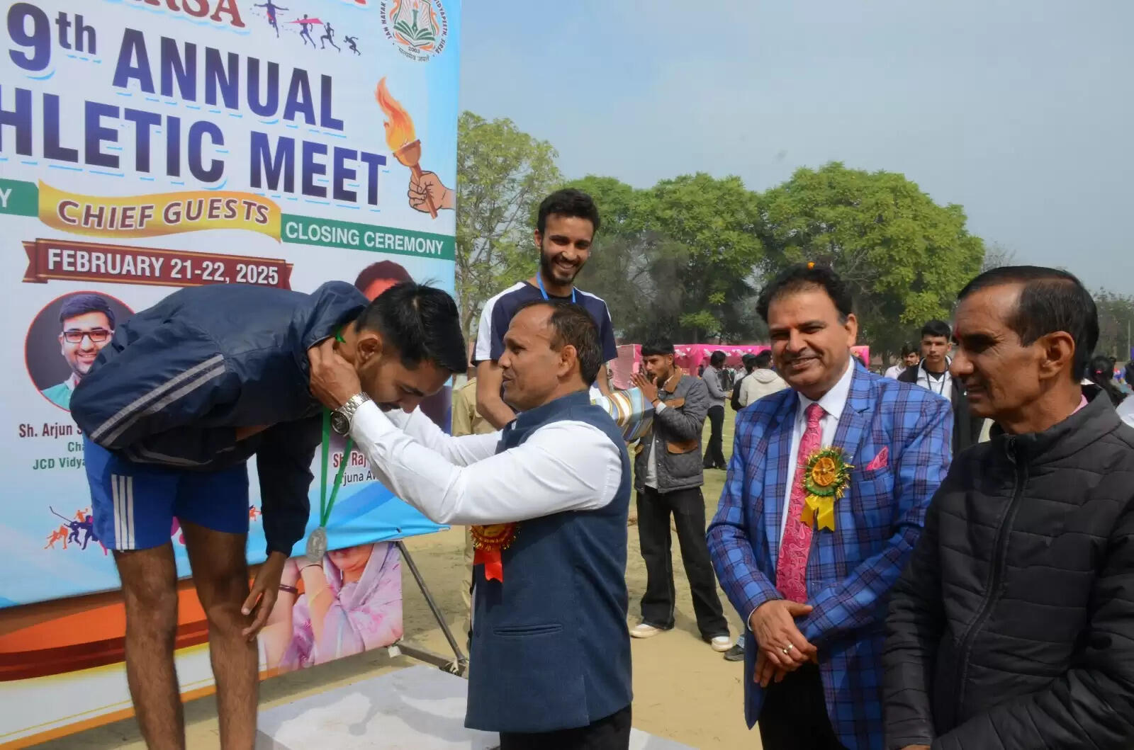 The 2-day annual sports competition started with a colourful beginning at Sirsa JCD Vidyapeeth