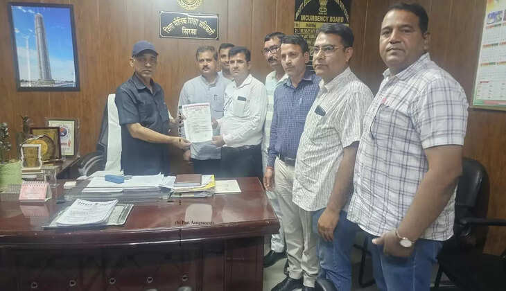 In Sirsa, the Government Primary Teachers Association submitted a memorandum to the DEEO regarding their demands and gave this warning