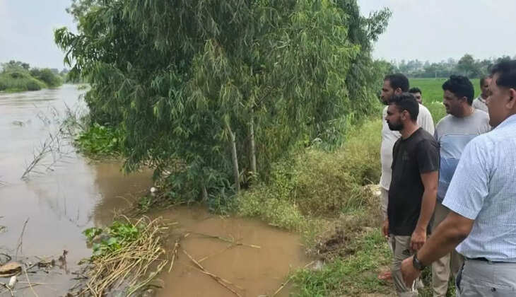 The water level in Ghaggar is constantly rising, Sirsa ADC gave instructions to make additional arrangements, give information here in case of water leakage
