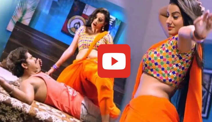   Bhojpuri Video Dance: पवन सिंह और अक्षरा सिंह ने रात के अंधेरे में किया रोमांस, वीडियो सोशल मीडिया पर वायरल