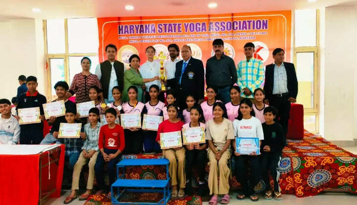  Yoga players of SIRSA proved their sports skills, secured second place in the state level competition