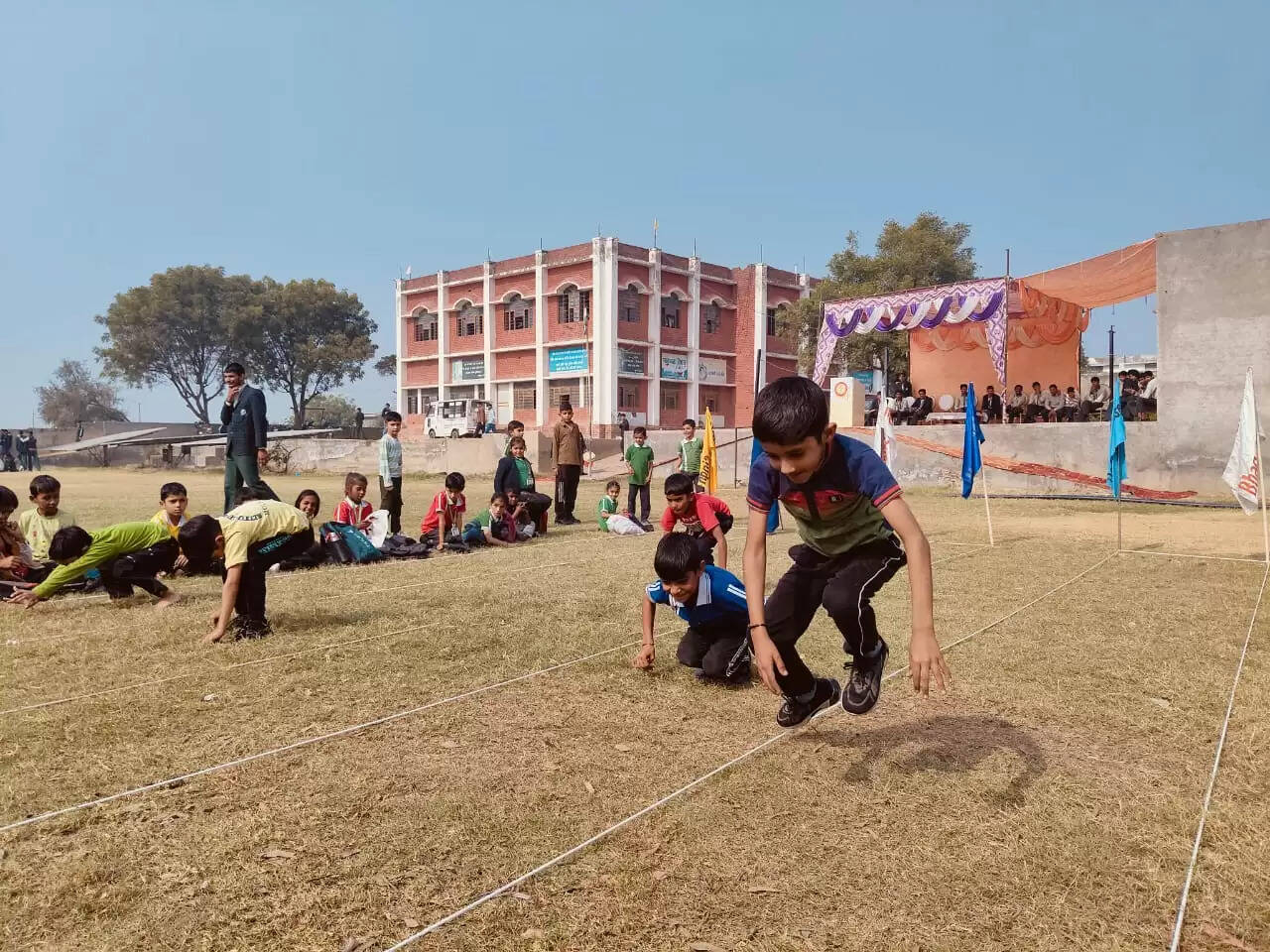 Grand celebration of annual sports function at Swami Vivekanand Senior Secondary School Arnianwali (Sirsa)
