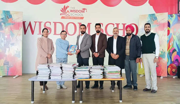 The Wisdom School of Sirsa donated books to the Book Bank Sirsa