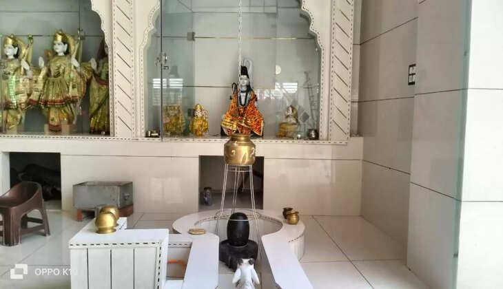 This time the month of Sawan is very special for Shiva devotees, Narmedshwar Mahadev is seated in the pagoda of ancient Shani Dham in Sirsa