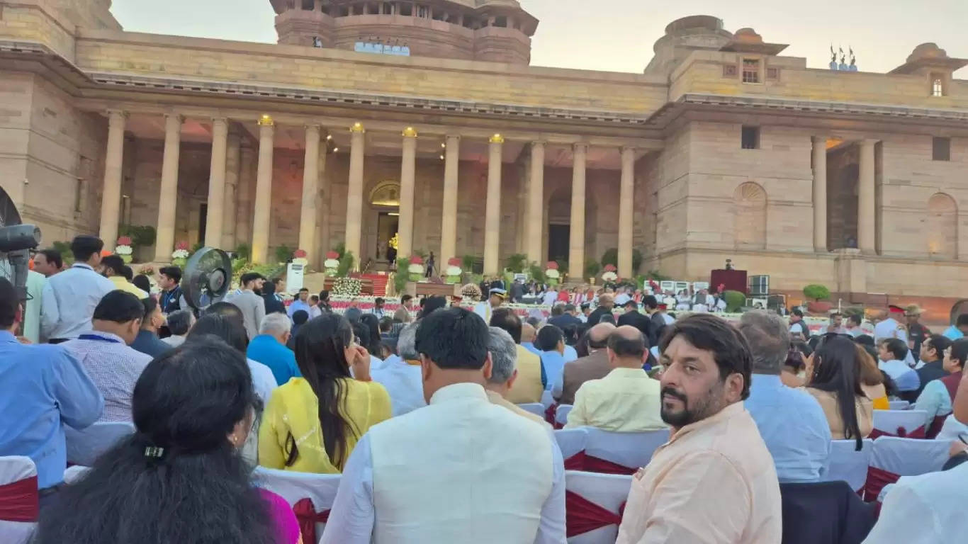  पीएम नरेंद्र मोदी के शपथ ग्रहण समारोह में शामिल हुए विधायक गोपाल कांडा