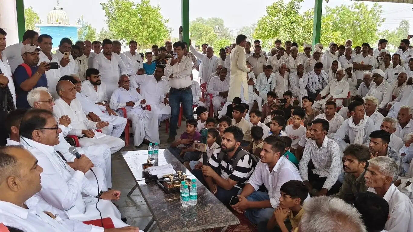 In Haryana, the Congress is the BJP's 'B-team'; Bhupinder Hooda has mortgaged the Congress to the BJP: Abhay Singh Chautala