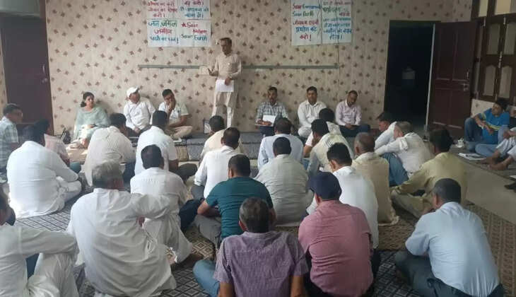 There will be a movement regarding the model online transfer policy of Haryana government and other demands: Devendra Hooda