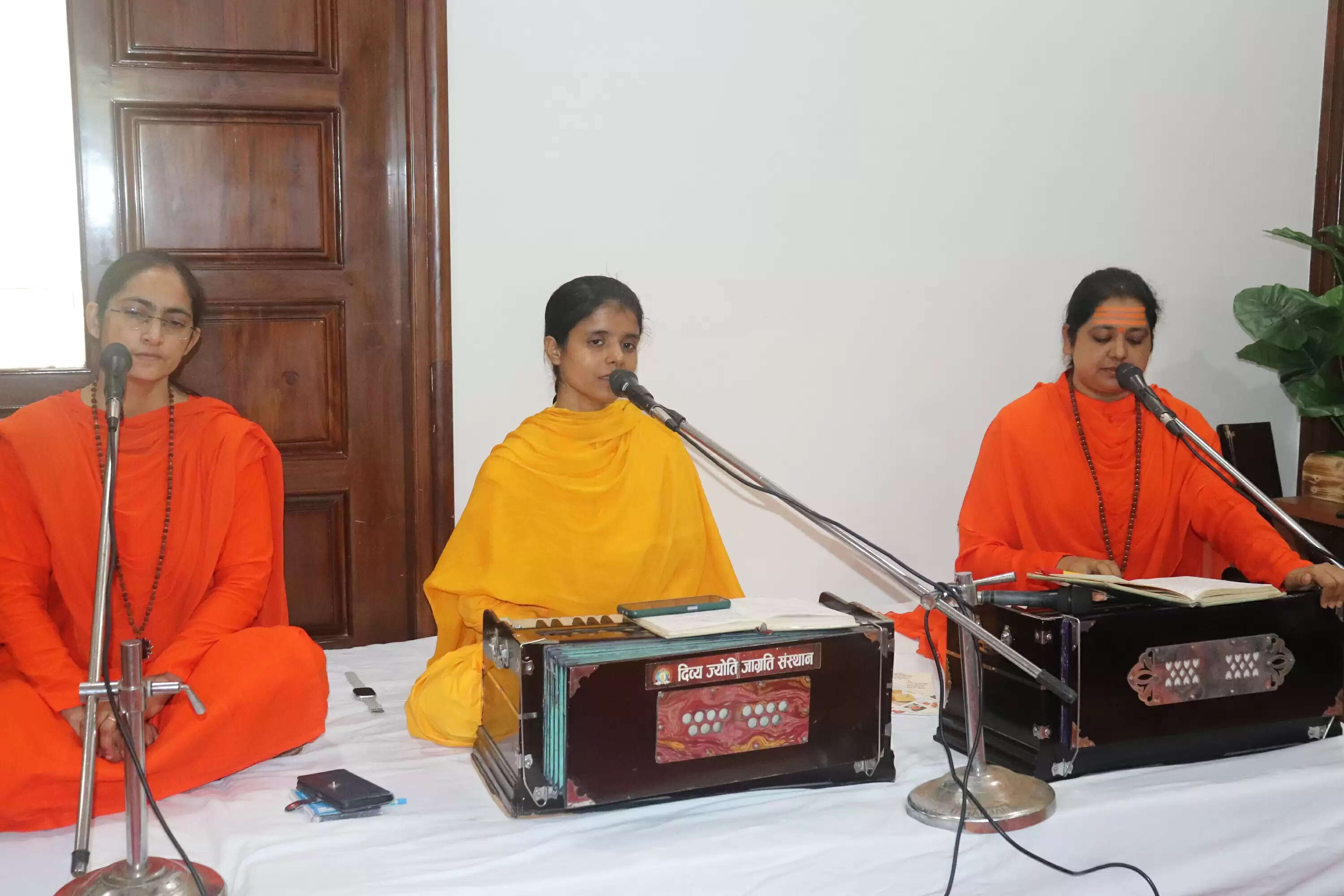 Awareness program organized regarding Green Diwali at Divya Jyoti Jagrati Sansthan