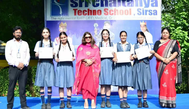 Students of Sri Chaitanya Techno School created a record, won the NSS Space Settlement Contest for the 13th consecutive time