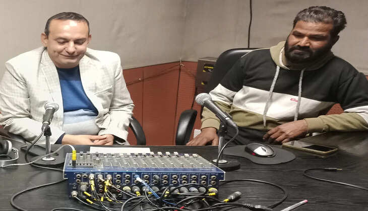 वर्तमान दौर में भी लोगों के बीच रेडियो की दीवानगी बरकार, महानगरों में एफएम और छोटे नगरों-गावों में कम्युनिटी रेडियो लोकप्रिय : अमित सांगवान