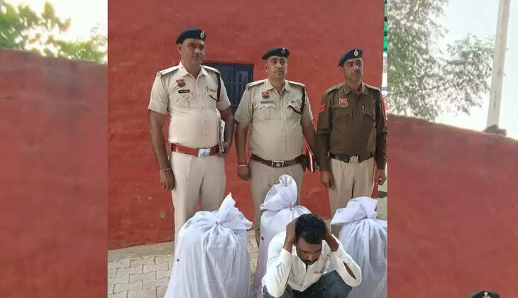 Under Operation Trackdown in Nathusari Chaupata area, police arrested a youth with poppy husk worth lakhs of rupees