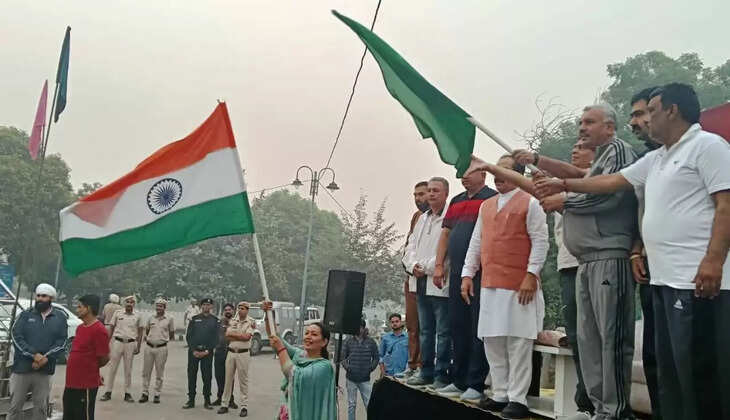 Run for Unity program organized on the occasion of 150th birth anniversary of Sardar Vallabhbhai Patel, MLA Randhir Panihar flagged off the Run for Unity race