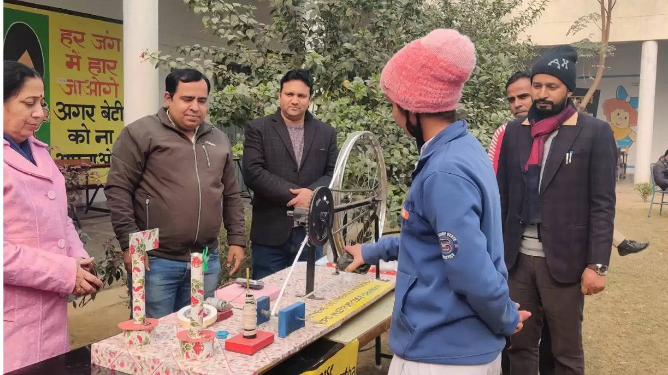  हरियाणा में स्कूलों के बाल वैज्ञानिक प्रदर्शनी में विद्यार्थी दिखाएंगे प्रतिभा, इस बार सतत् भविष्य के लिए विज्ञान और प्रौद्योगिकी होगा विषय