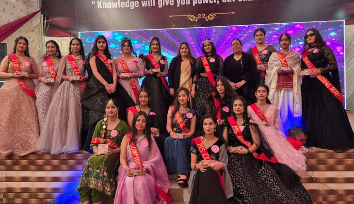 Farewell organized in Sirsa Shah Satnam Ji Girls School, Priyal became Miss Farewell, Principal wore the crown