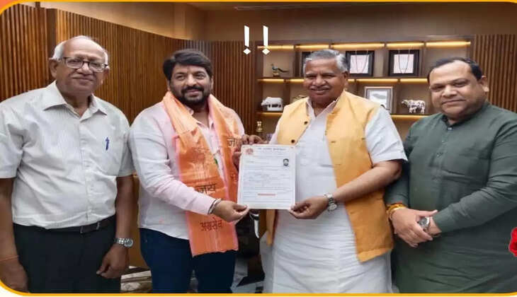 कुलदेवी आद्य महालक्ष्मी और अष्टलक्ष्मी के अलौकिक मंदिर निर्माण में कांडा परिवार भी जुड़ा