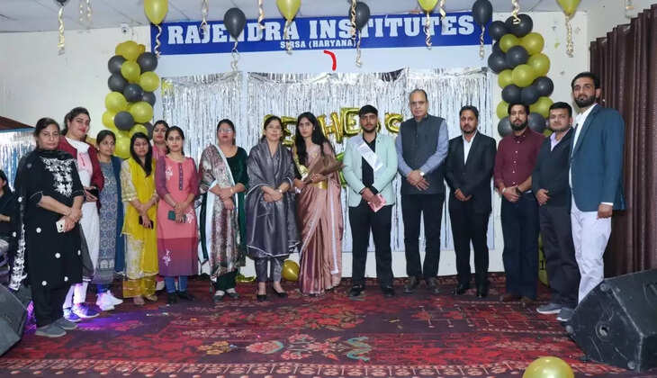 Students danced at Rajendra Institute of Technology and Sciences, Sirsa