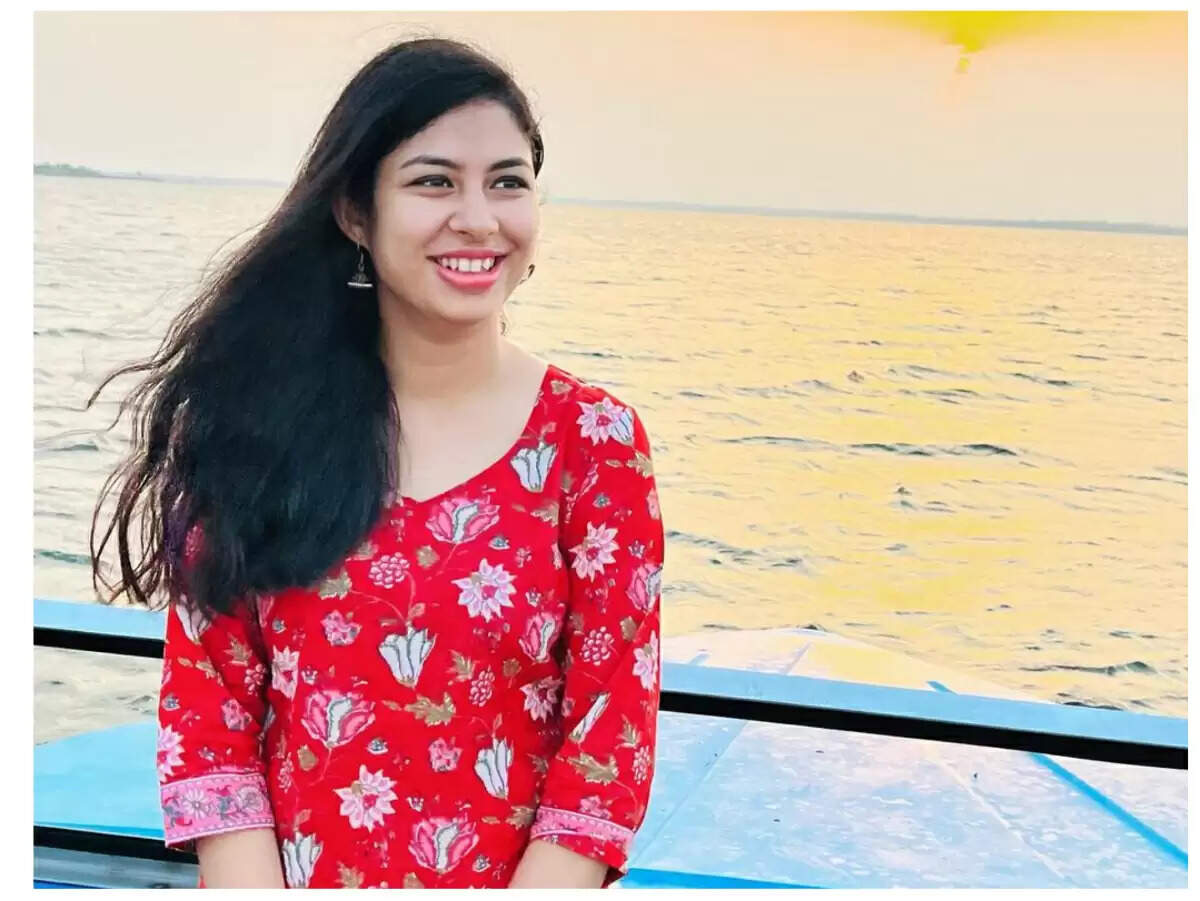 IAS Ananya Singh Success Story