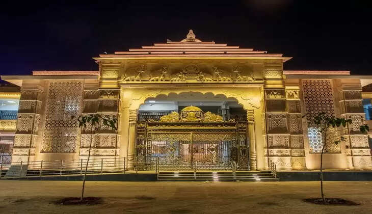 245 वर्ष प्राचाीन ऐतिहासिक शनिदेव मंदिर में चल रहा है जीर्णोंद्धार कार्य