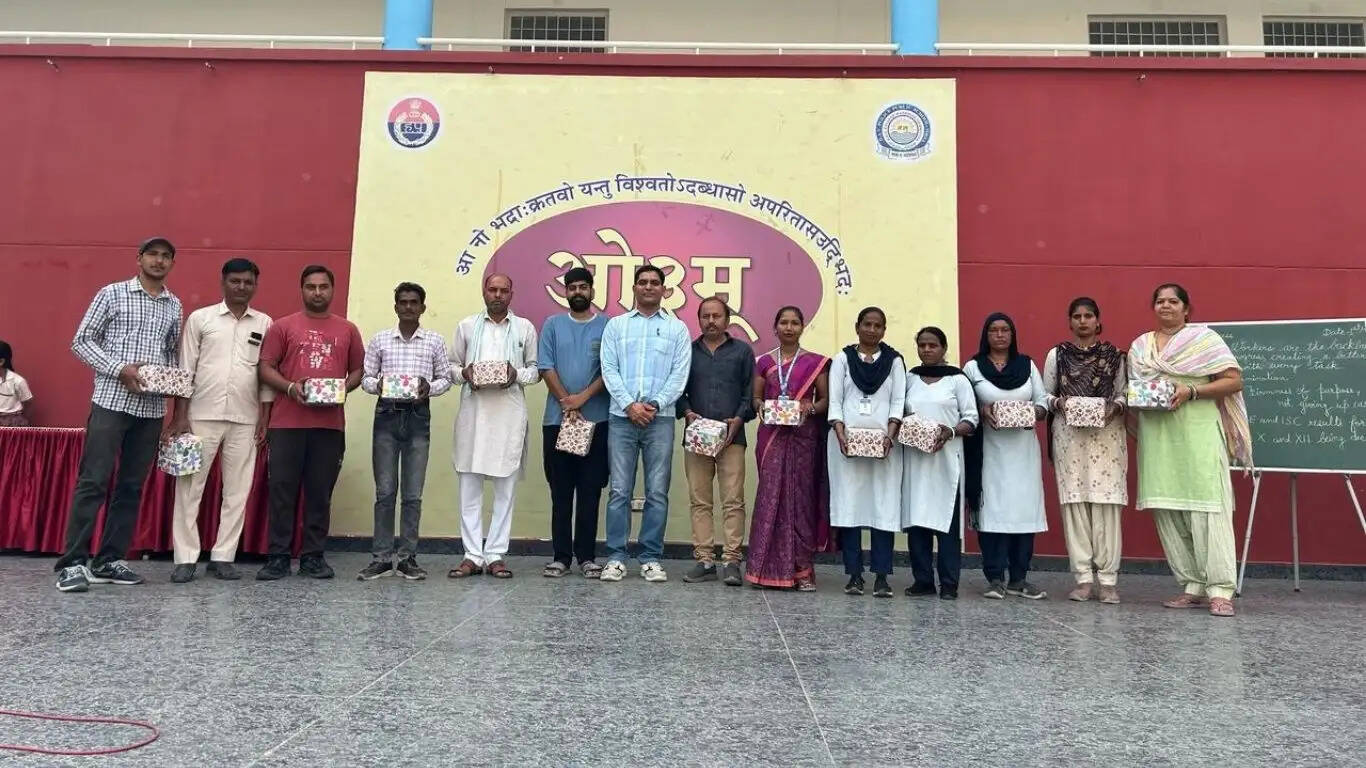 Labor Day celebrated in DAV Police Public School, Sirsa, this was the program