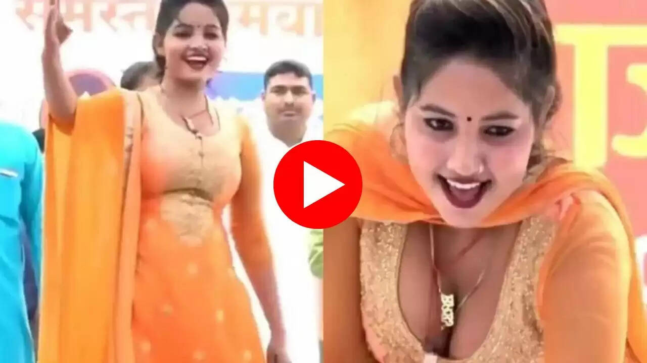Sunita baby Dance: सुनीता बेबी के धमाकेदार डांस ने लूट ली महफिल, डांस देख बूढ़े मारने लगे सीटी...