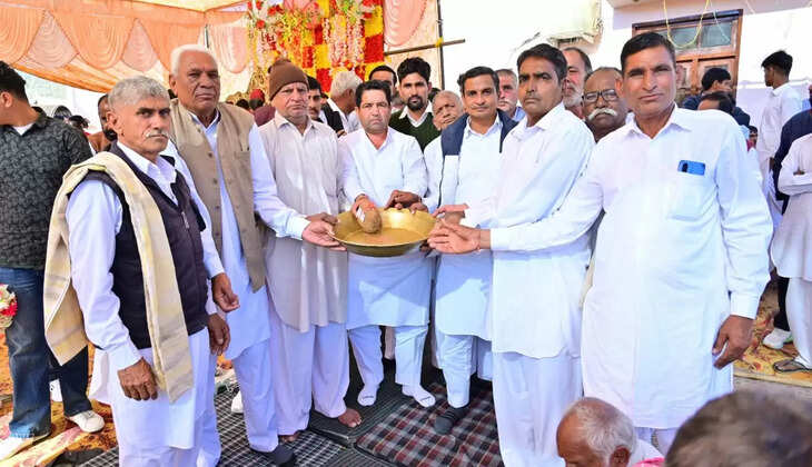 An example was set against dowry in village Nathusari Kalan, in-laws took one rupee and coconut in the marriage of four daughters