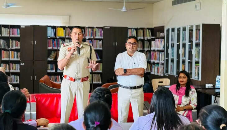 Traffic police taught road safety and traffic rules to students at GD Goenka Public School in Sirsa
