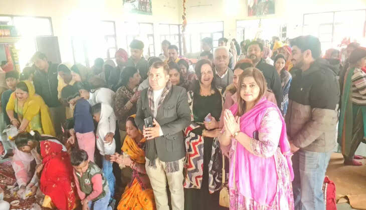 On Basant Panchami, a fair and bhandara was organized in the Saraswati temple built in Sirsa in the style of South India