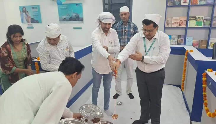  SIRSA MLA Gokul Setia and DGM inaugurated the new building of National Insurance Company