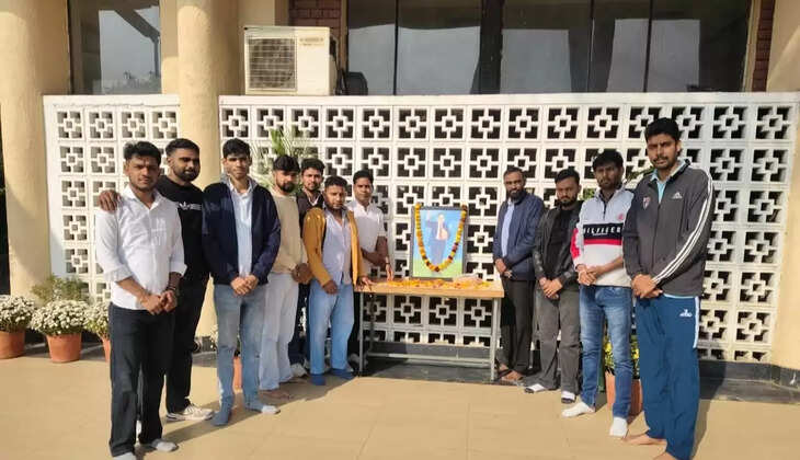 Tribute meeting organised on the occasion of Dr. Ambedkar's Mahaparinirvan Day