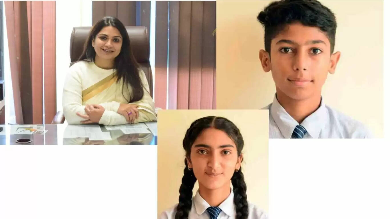 Abhinav of Sri Chaitanya Techno School of Moriwala village topped the district, hoisted the flag of the district by scoring 99 percent marks in class 10th