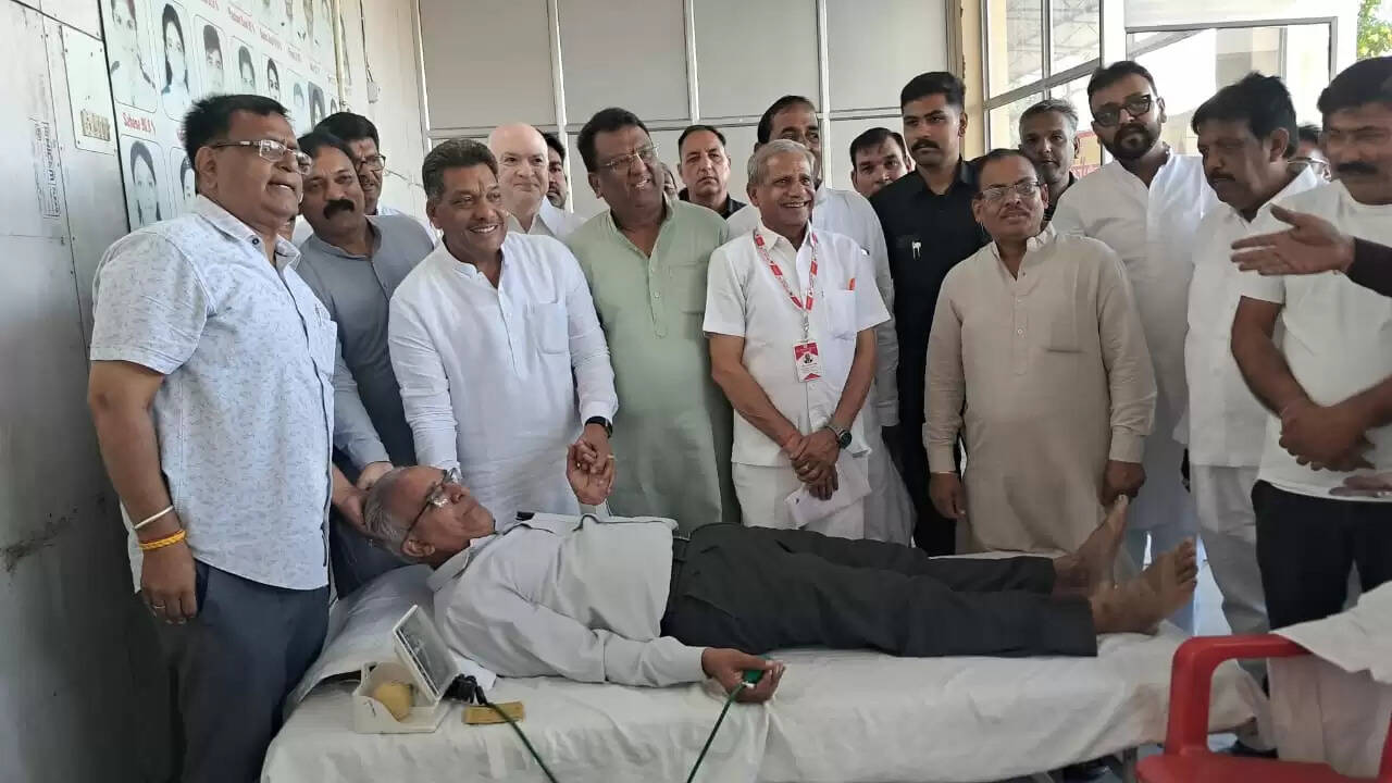 The program was held at Maharaja Agrasen School, Sirsa. Maharaja Agrasen was the pioneer of socialism: Govind Kanda