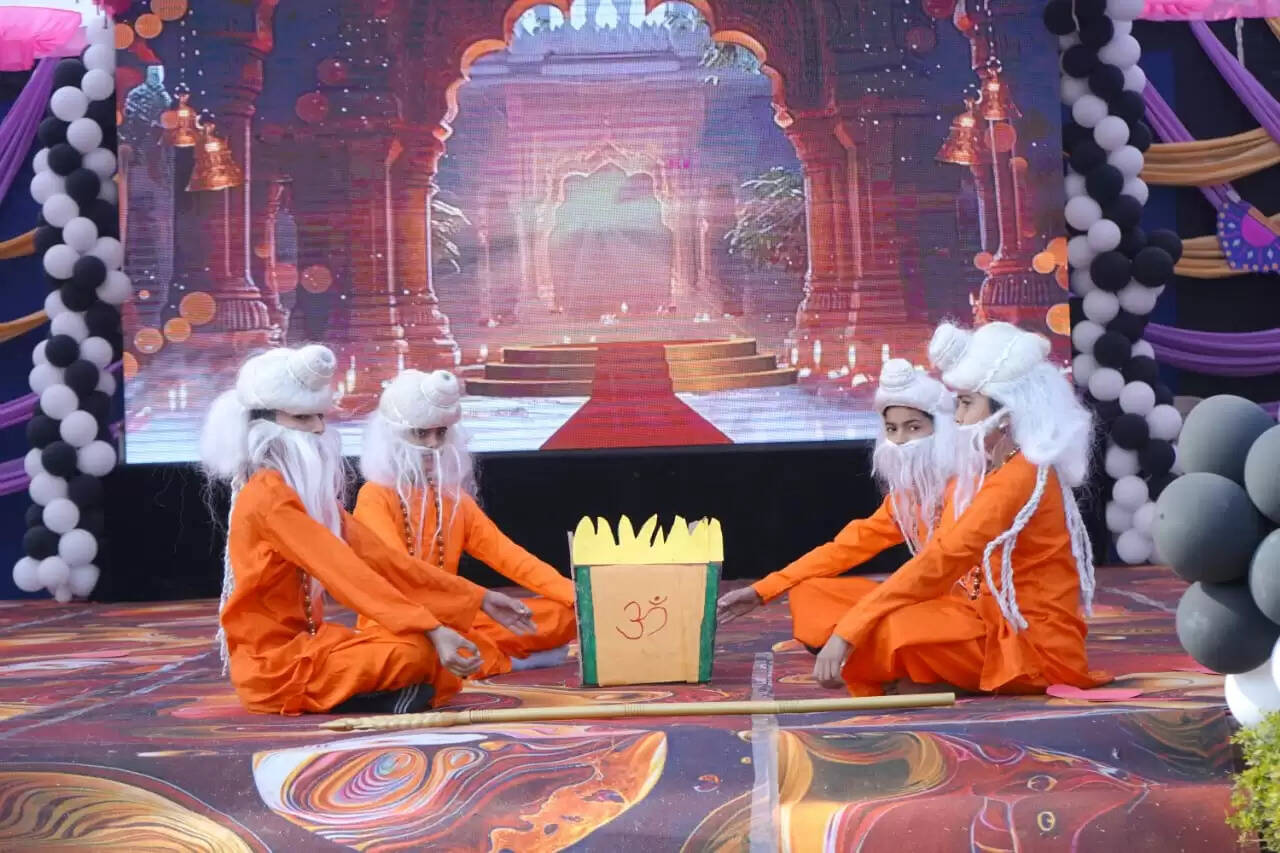 नाथूसरी चौपटा के दयानंद स्कूल में फन उत्सव में बच्चों ने दिखााया जलवा, उत्सव में भारतीय संस्कृति की दिखी झलक