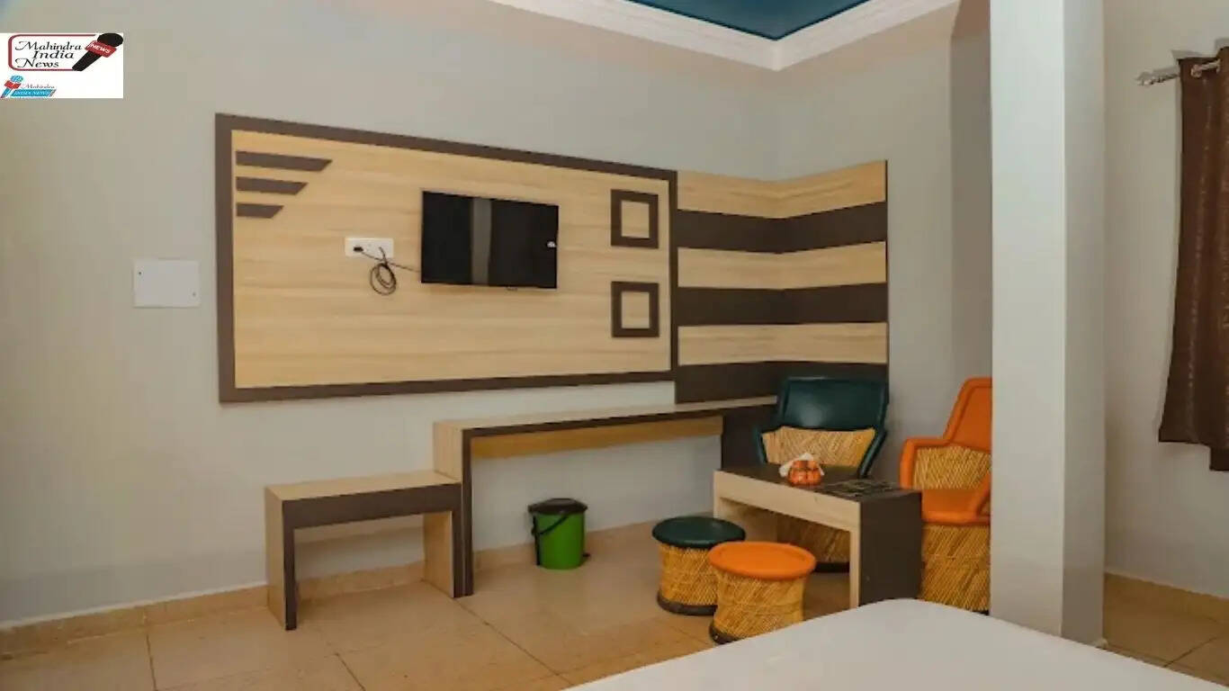 Hotel Silver Spoon and Restaurant in Bhadra offers Rajasthani and other cuisines, along with comfortable rooms at affordable rates