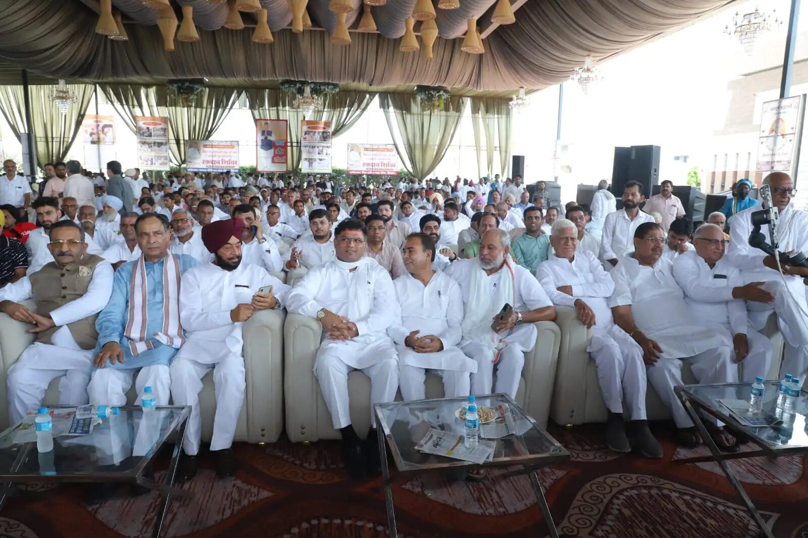 A massive crowd gathered on the fifth death anniversary of Pandit Hoshiyari Lal Sharma; thousands paid their heartfelt tributes with teary eyes