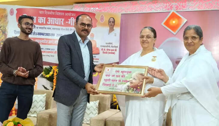 Only the Bhagavad Gita teaches us to be active - Dr. Subhash Rukman