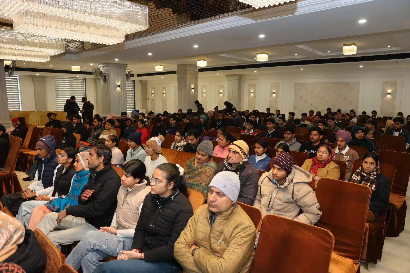 &nbsp;एजुकेशन फेयर में विभिन्न विश्वविद्यालयों के एक्सपर्ट ने युवाओं का किया मार्गदर्शन