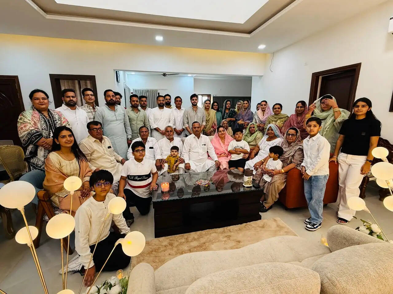 'Roka' ceremony of Ellenabad MLA Bharat Singh Beniwal's granddaughter Sarika Beniwal solemnized; celebrations fill the air in Dadba Kalan