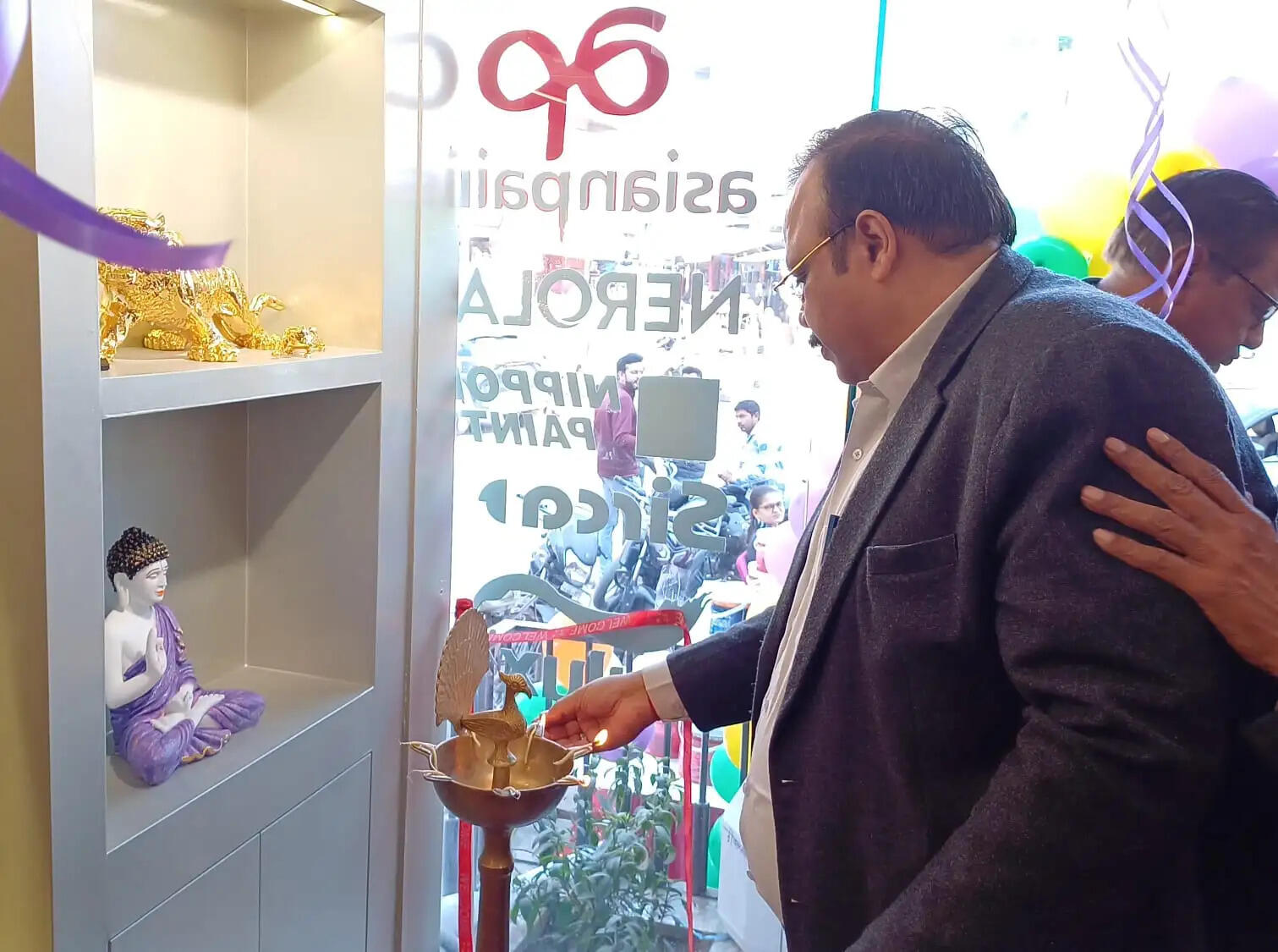 Great launch of the first gallery of Birla Opus Paint in Sirsa, Haryana, countless varieties of paint will be available