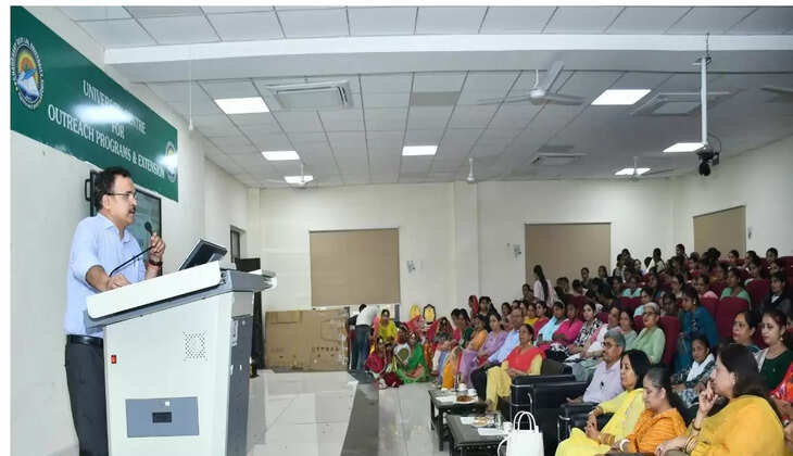 Teej Festival organised by Directorate of Youth Welfare at CDLU Sirsa