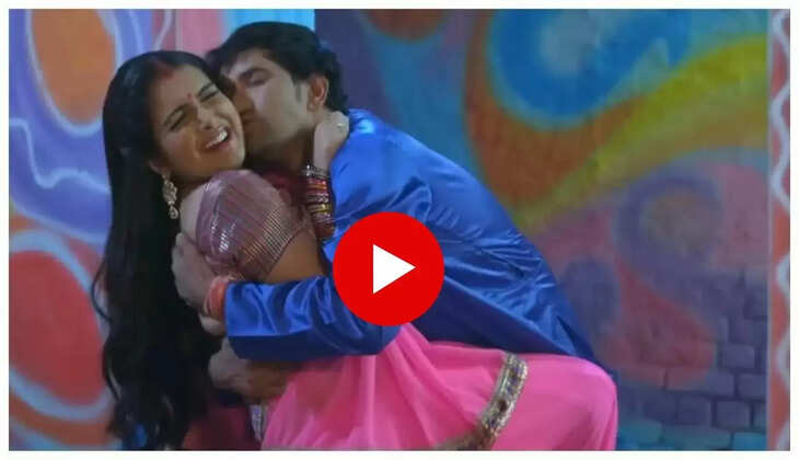  Bhojpuri Video Song: आम्रपाली की जवानी देख बहक गए Nirahua, बाहों में भरकर कर दिया...